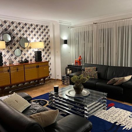 Belle Maison Bourgeoise Partagee De 4 Logements Liege Luaran gambar