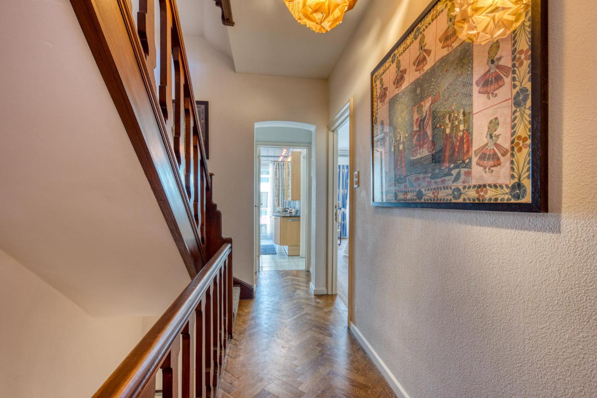 Belle Maison Bourgeoise Partagee De 4 Logements Liege Luaran gambar